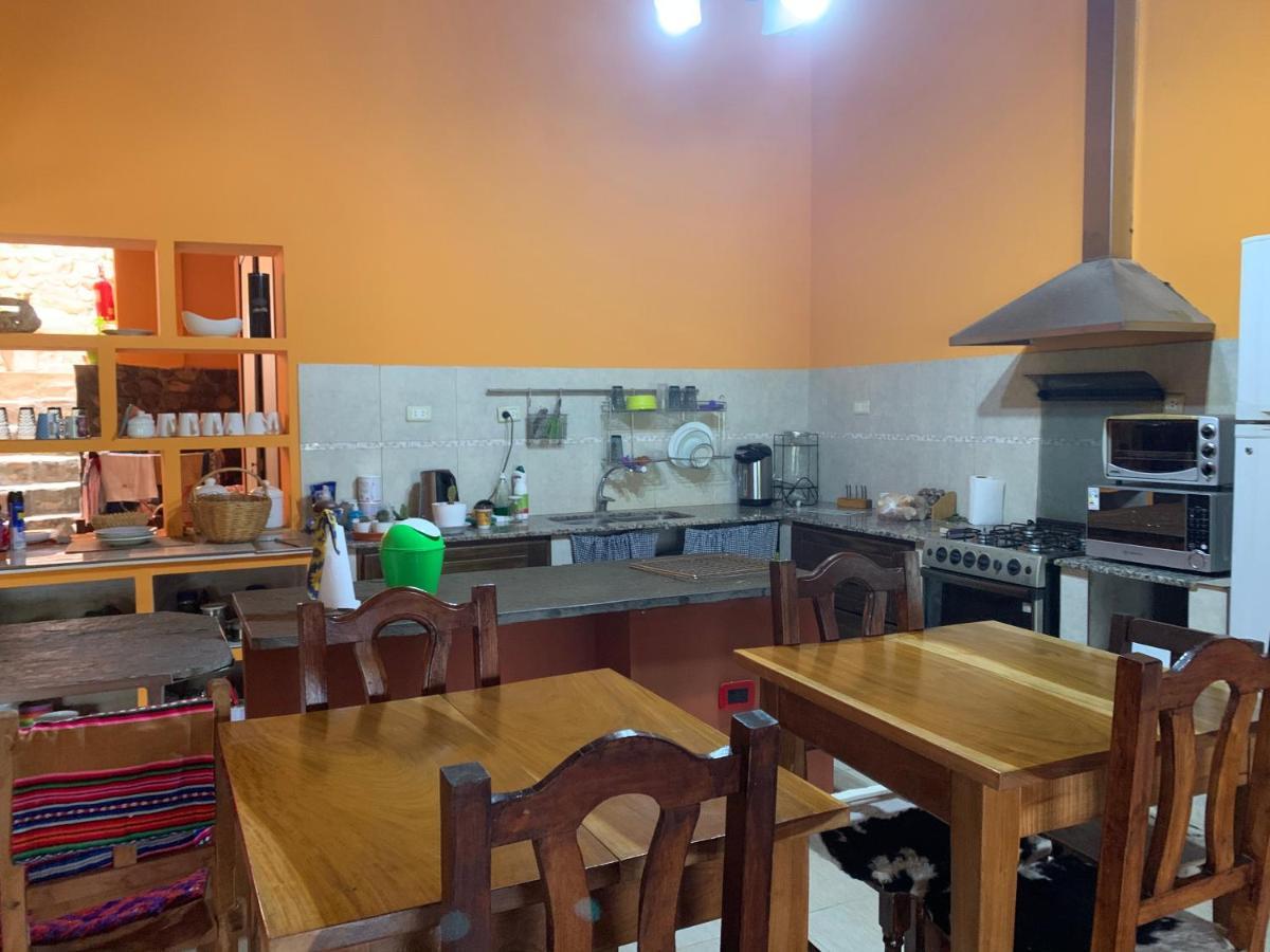 Hostal Casa De Piedra Humahuaca Bagian luar foto