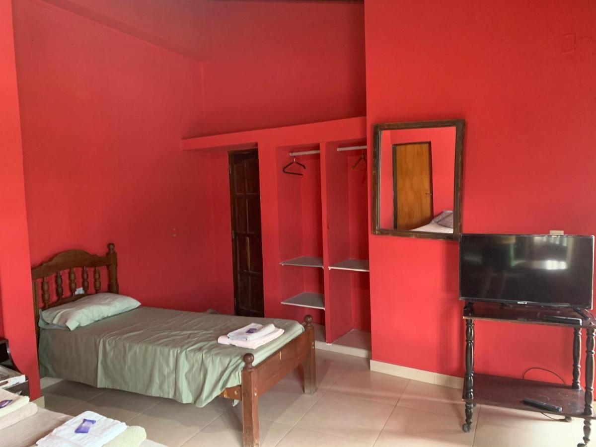 Hostal Casa De Piedra Humahuaca Bagian luar foto