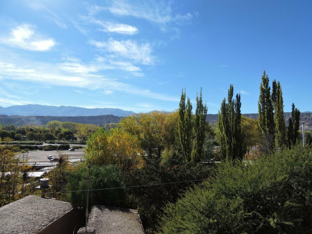 Hostal Casa De Piedra Humahuaca Bagian luar foto